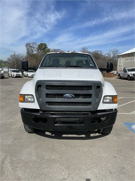 2013 FORD F750 - A9674P