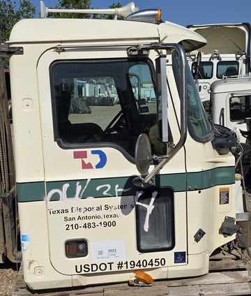 CV Mack Cab - 0