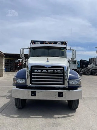 2017 MACK GRANITE GU713 - B0553P