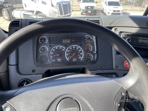 2015 FREIGHTLINER CASCADIA 113 - A9888P