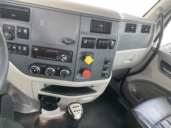 2018 Peterbilt 579 - B1794P