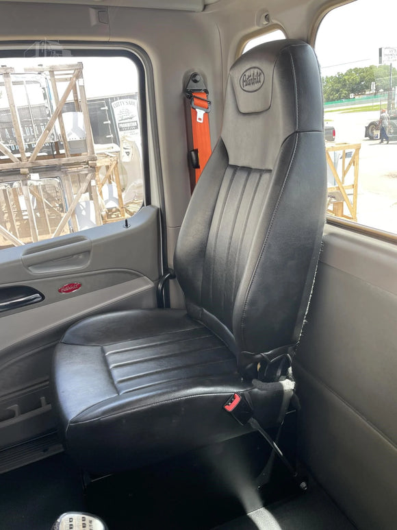 2018 Peterbilt 579 - B1794P