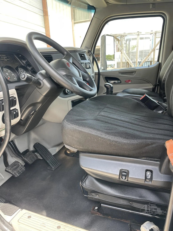 2018 Peterbilt 579 - B1794P