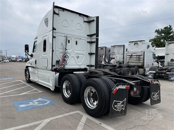 2018 Freightliner Cascadia 125 Evolution - A9925P