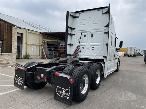 2018 Freightliner Cascadia 125 Evolution - A9925P