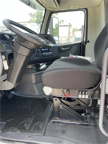 2019 Volvo VNR42T300 - B0047P