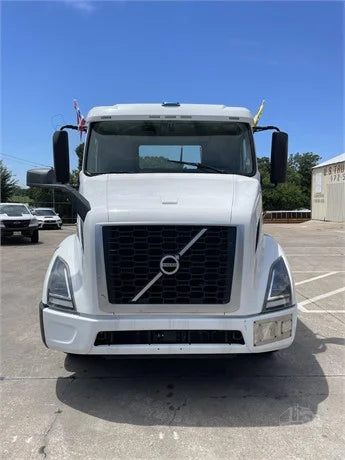 2019 Volvo VNR42T300 - B0047P