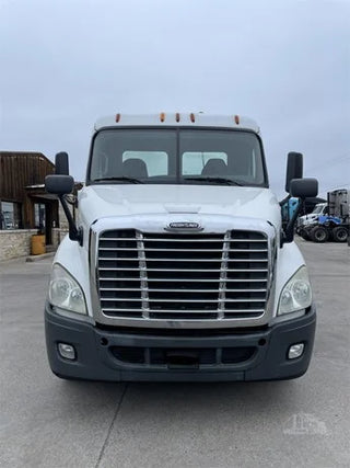 2013 FREIGHTLINER CASCADIA 113 - B0290P