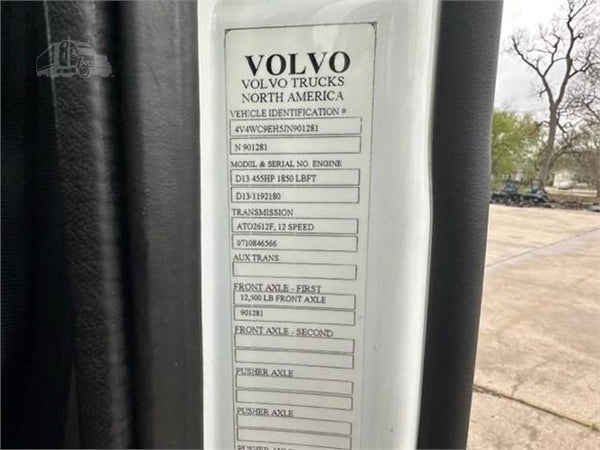 2018 VOLVO VNR64T640 - A8226P
