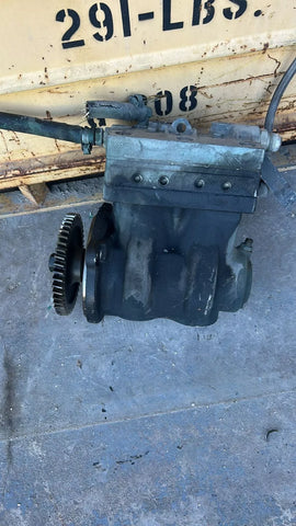 OEM Volvo D13 AIR COMPRESSOR PREOWNED - 0