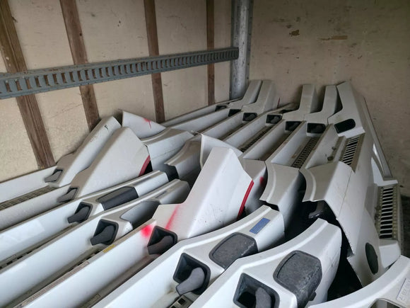 VOLVO VNL CAB SKIRT/SIDE FAIRING