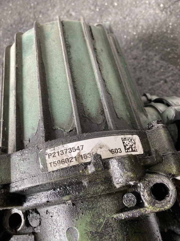 21373547 2016 Volvo D13 Engine Crankcase Ventilation Oil Water Separator